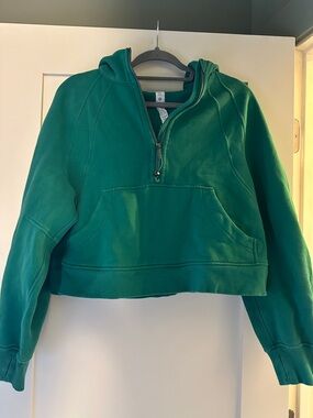 Lulu lemon Raceway Green Quarter-Zip Crop Scuba Hoodie